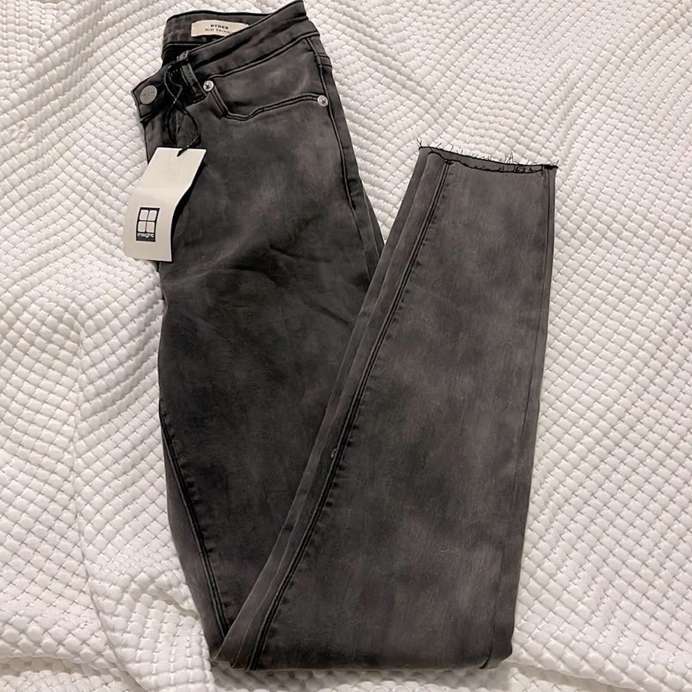 NWT- Insight Denim- 26. Ryder Mid Skinny